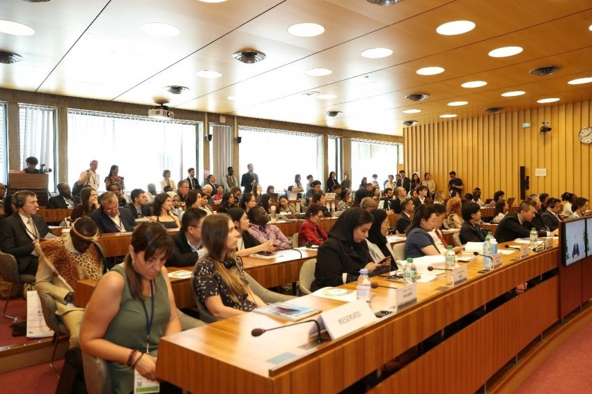 第47届世界遗产大会“数字技术服务世界遗产可持续发展”边会暨北京中轴线论坛在法国成功举办(图4) 第47届世界遗产大会“数字技术服务世界遗产可持续发展”边会暨北京中轴线论坛在法国成功举办(图4)