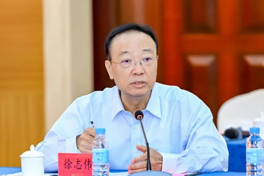 铭刻“中医旗手”百年心路,铸就中医复兴影像丰碑——纪录电影《国医魂·邓铁涛》剧本研讨会在广州举行(图13) 纪录电影《国医魂·邓铁涛》剧本研讨会在广州举行(图13)