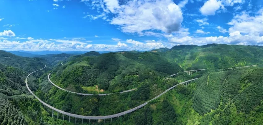在雨林风景道上,遇见西双版纳的生活(图2) 在雨林风景道上,遇见西双版纳的生活(图2)