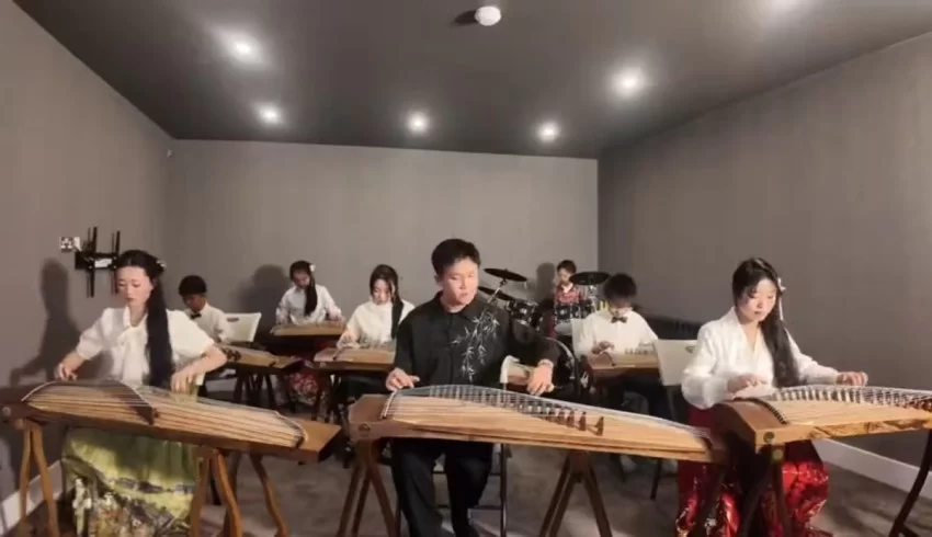 “华音飞扬”2025全球华裔青少年器乐展演活动完美落幕(图4) “华音飞扬”2025全球华裔青少年器乐展演活动完美落幕(图4)