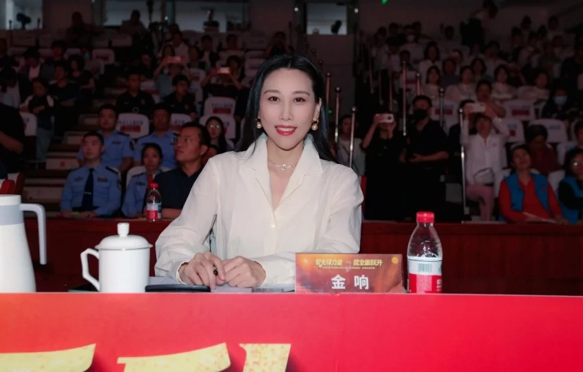 2026年丰台区职工第41届“五月的鲜花”合唱大会圆满落幕(图2) 2026年丰台区职工第41届“五月的鲜花”合唱大会圆满落幕(图2)