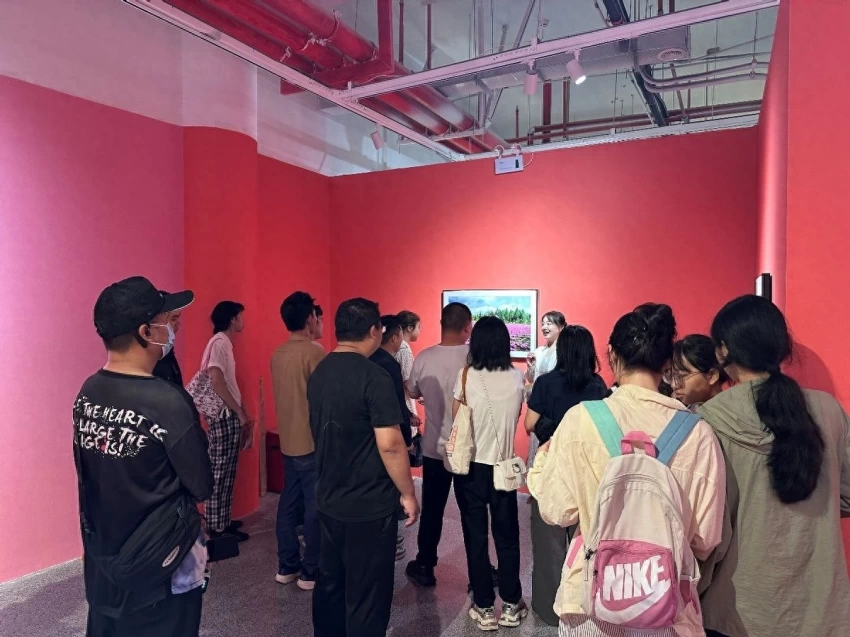 “大美伊春·魅力丰林”四季风光摄影展福州站启幕(图1) “大美伊春·魅力丰林”四季风光摄影展福州站启幕(图1)