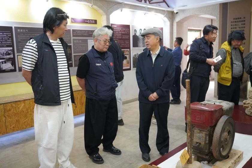 踏寻红色足迹 笔绘延安山河(图4) 踏寻红色足迹 笔绘延安山河(图4)