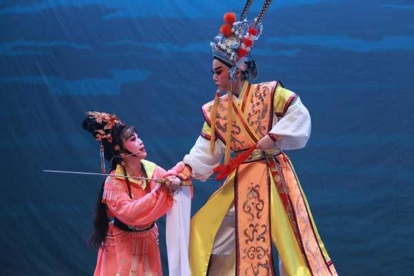 第十五届福建省戏剧水仙花奖比赛漳州地区初赛圆满结束(图8) 第十五届福建省戏剧水仙花奖比赛漳州地区初赛圆满结束(图8)