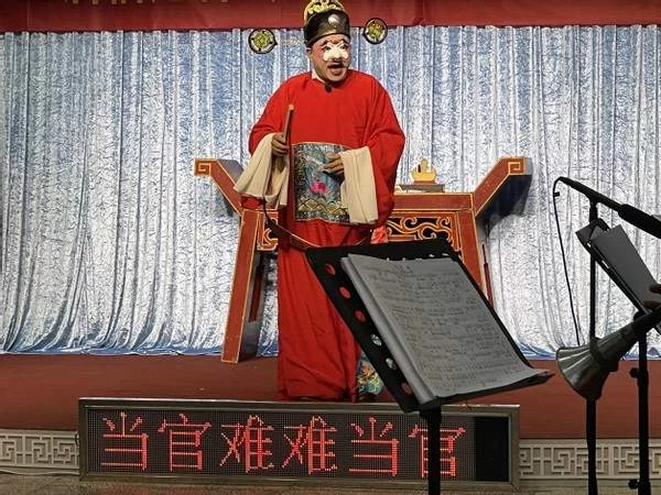 第十五届福建省戏剧水仙花奖比赛漳州地区初赛圆满结束(图7) 第十五届福建省戏剧水仙花奖比赛漳州地区初赛圆满结束(图7)