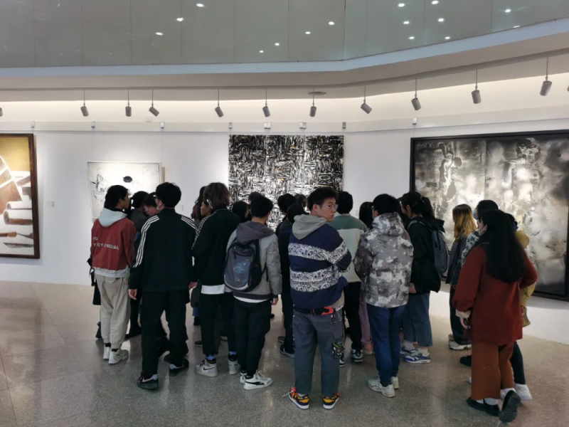 国家艺术基金2019年度传播交流推广资助项目《周而复始——综合材料绘画学术邀请展》（西安站）拉开帷幕(图13)
