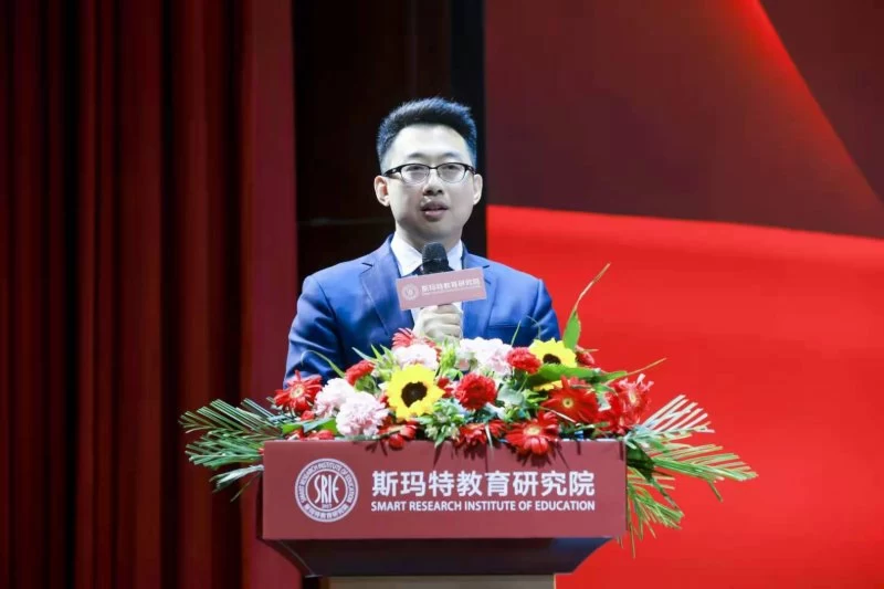 斯玛特教育研究院成立,助力中国美育行业健康发展(图2) 斯玛特教育研究院成立,助力中国美育行业健康发展(图2)