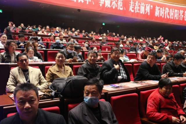弘扬红色精神,大型现代淮剧《雪枫卖马》试演受好评(图5) 弘扬红色精神,大型现代淮剧《雪枫卖马》试演受好评(图5)