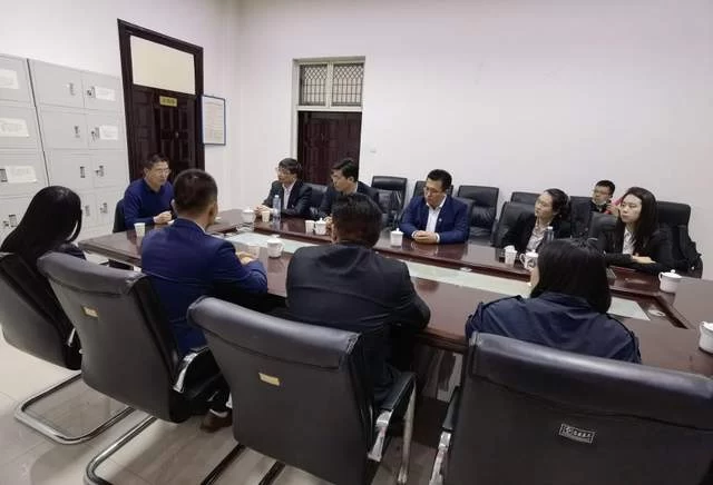 汾酒党委宣传部党支部开展“传承红色基因 赓续精神血脉”主题党日活动(图3) 汾酒党委宣传部党支部开展“传承红色基因 赓续精神血脉”主题党日活动(图3)