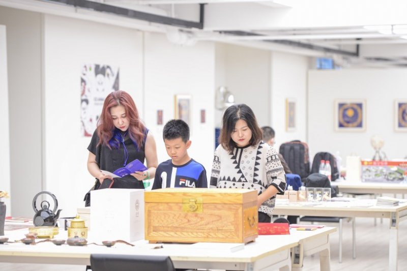 “2021年香港国际授权展·云上中国内地馆”项目“创艺——国际艺术IP上海邀请展”开幕(图3) “2021年香港国际授权展·云上中国内地馆”项目“创艺——国际艺术IP上海邀请展”开幕(图3)