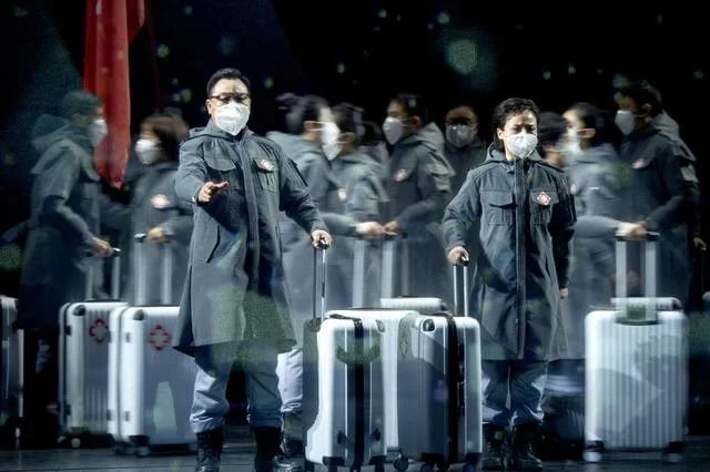 抗疫题材民族歌剧《天使日记》在国家大剧院上演(图1) 抗疫题材民族歌剧《天使日记》在国家大剧院上演(图1)
