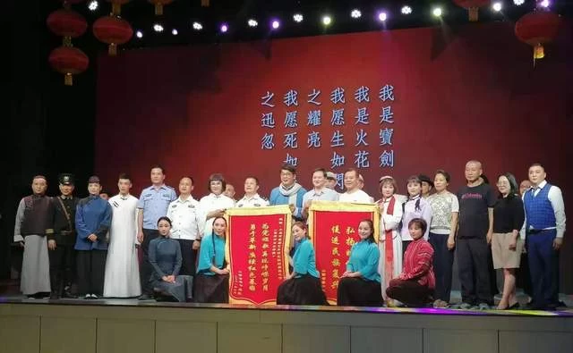 送文化到基层,晋剧走进晋中监狱(图5) 送文化到基层,晋剧走进晋中监狱(图5)